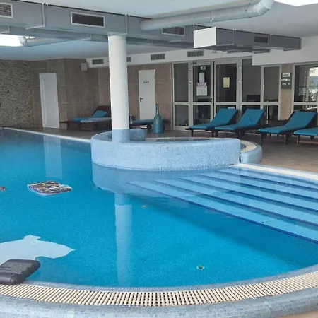 T8 Sunset شقة *